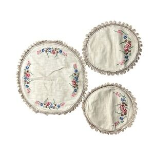 Vintage  embroidered‎ doilies, set of 3